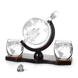 ELEGANT GLOBE DECENTER SET WITH TWO WHISKEY GLASSES